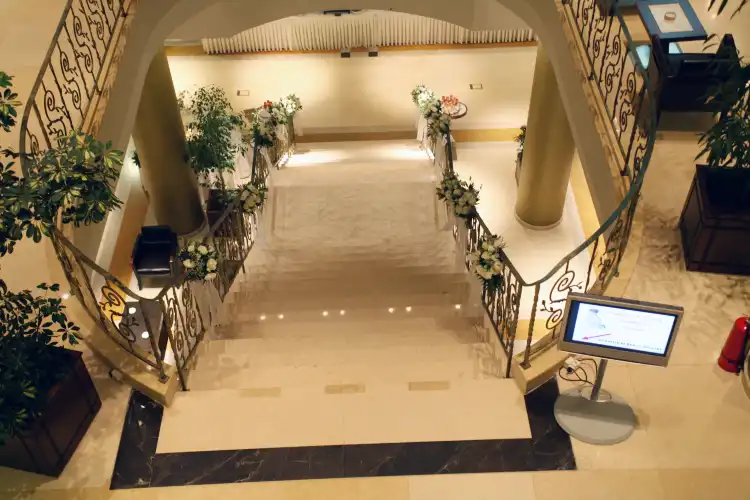 Hotels in Tagaradhes
