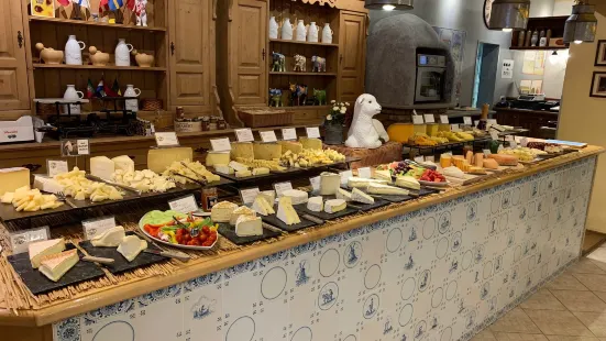 ECC European Cheese Center