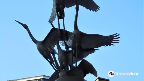 Sculpture "Sous le même ciel"