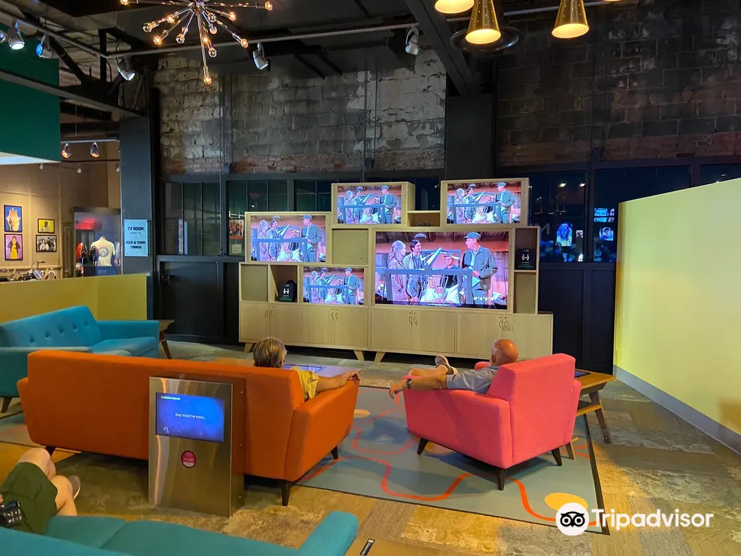 5_National Comedy Center