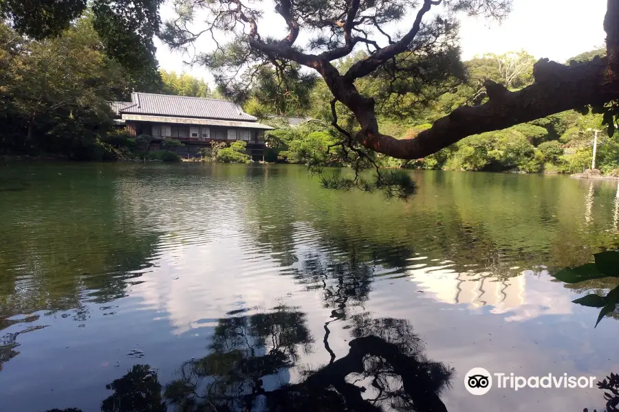 Mishima Rakujuen Park