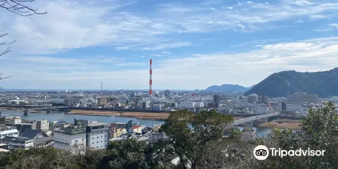 延岡城跡・城山公園