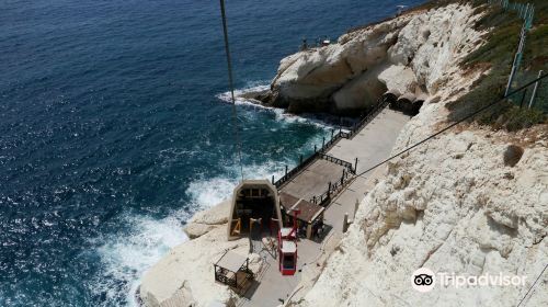 Rosh HaNikra Grottoes