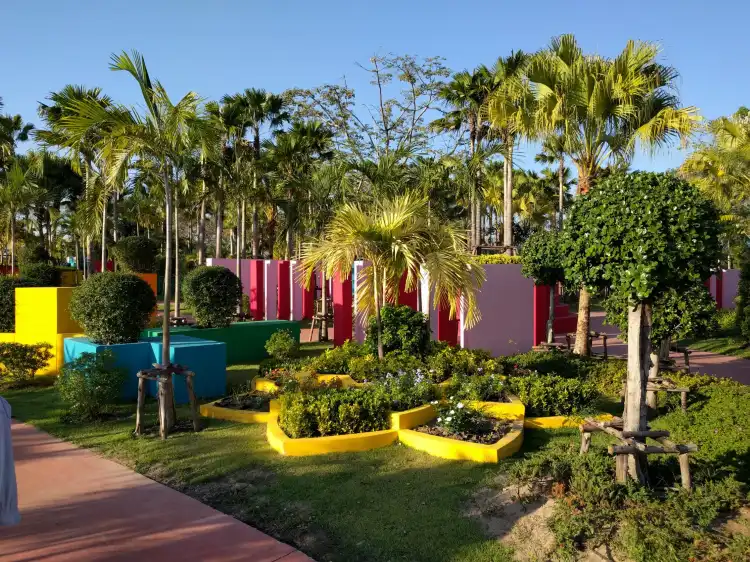 Hotels in der Nähe von Wat Pa Charoensi Rattana Mongkol
