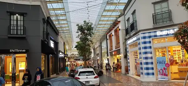 Hotels near Paris Van Java Mall