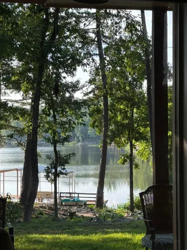 Lake Pineda