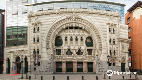 Campos Elíseos Theatre