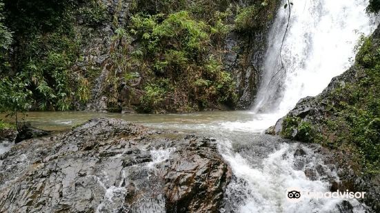 Huay Tho Waterfall Safaris