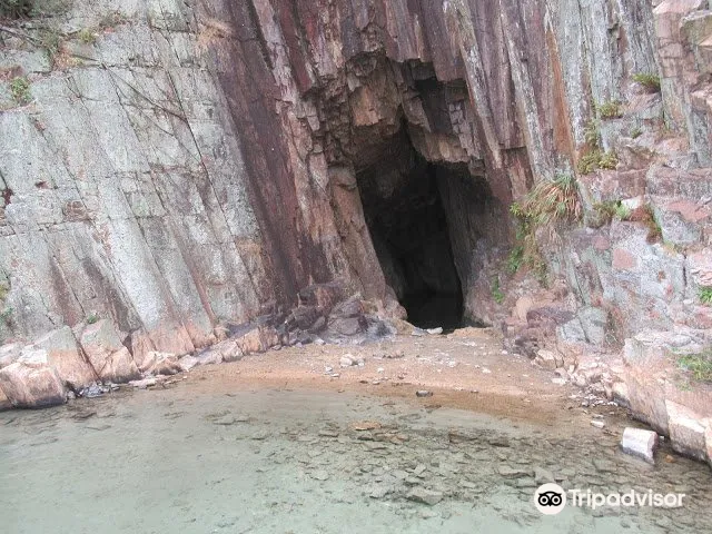 2_Sea Cave