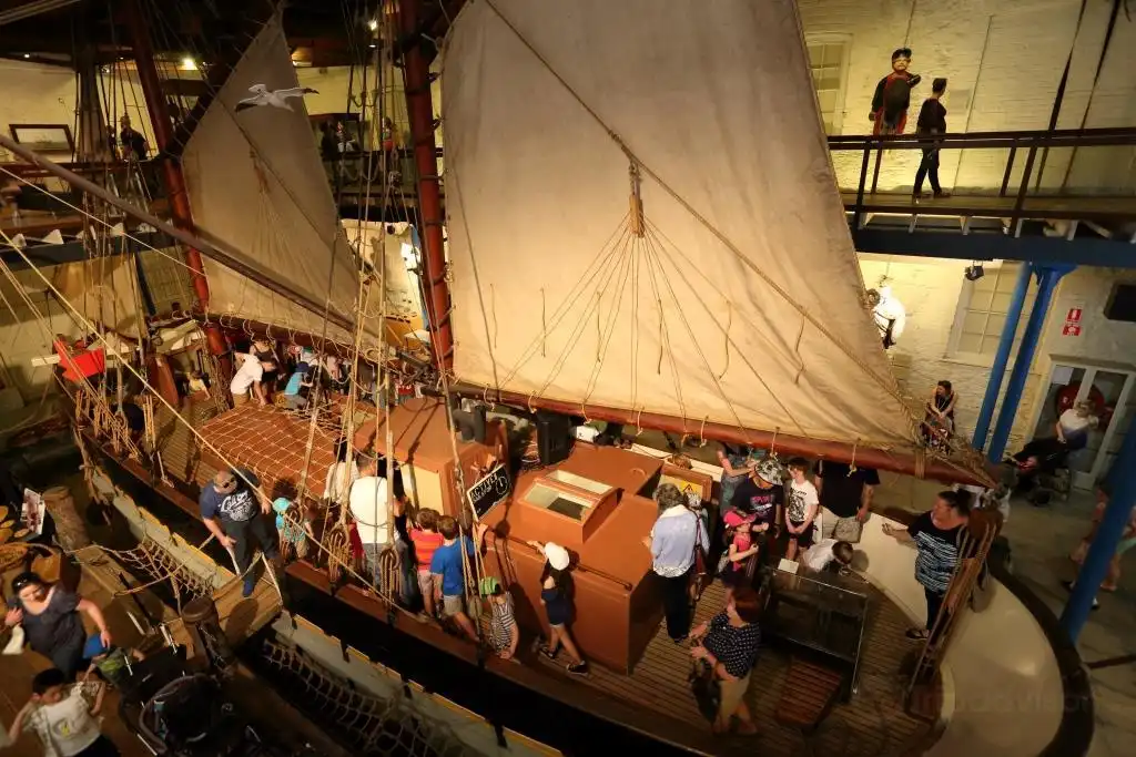 Hotels near South Australian Maritime Museum