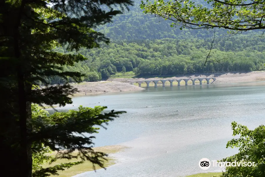 Observation Deck for Taushubetsu Bridge