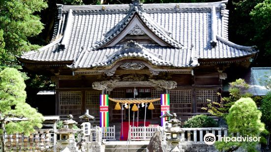 Shirahama Shrine