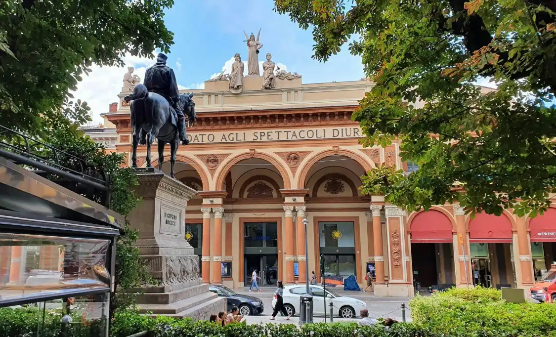 Hotel in zona Monumento a Giuseppe Garibaldi
