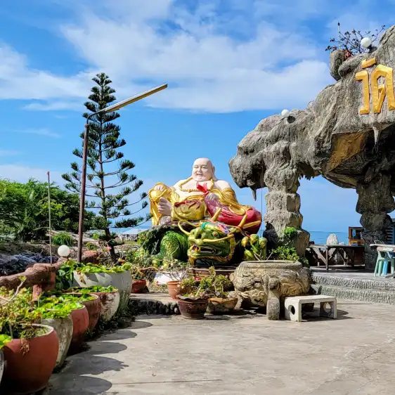 โรงแรมใกล้วัดถ้ำเขาเต่า