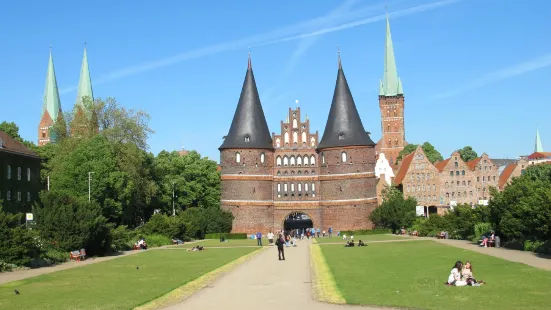 Holstentor square