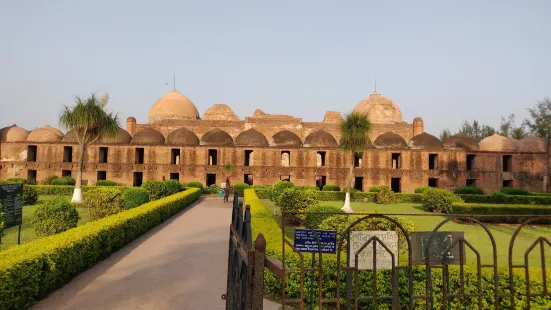 Katra Masjid
