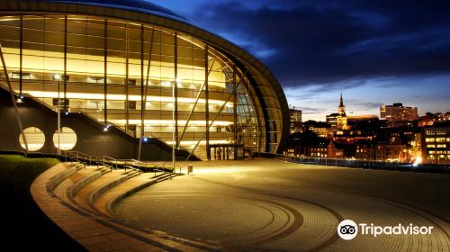 The Glasshouse International Centre for Music