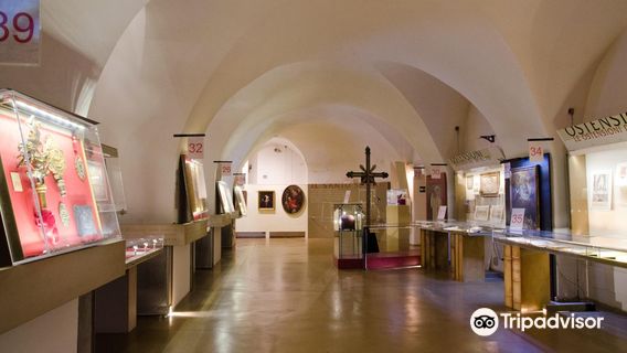 Musée du Saint Suaire (Museo della Sindone)