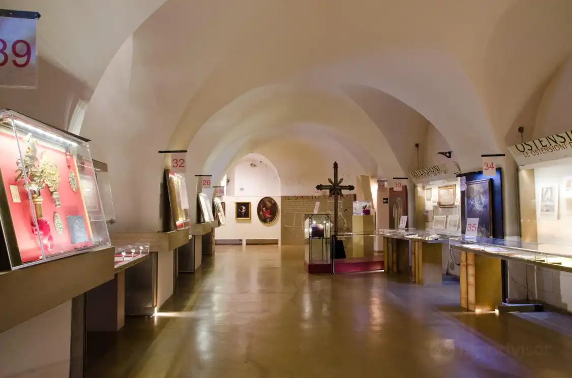 Hotels near Museum of the Holy Shroud (Museo della Sindone)