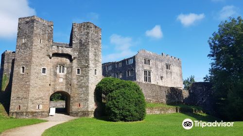 Berry Pomeroy Castle