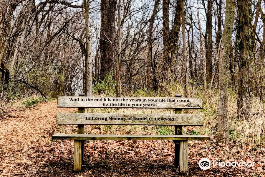 Lincoln Memorial Garden and Nature Center