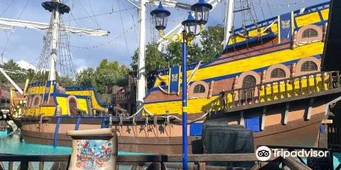 加達雲霄樂園度假村