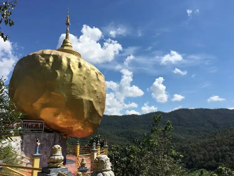 Hotels in Thung Khao Phuang