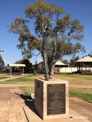 Glenn McGrath Statue