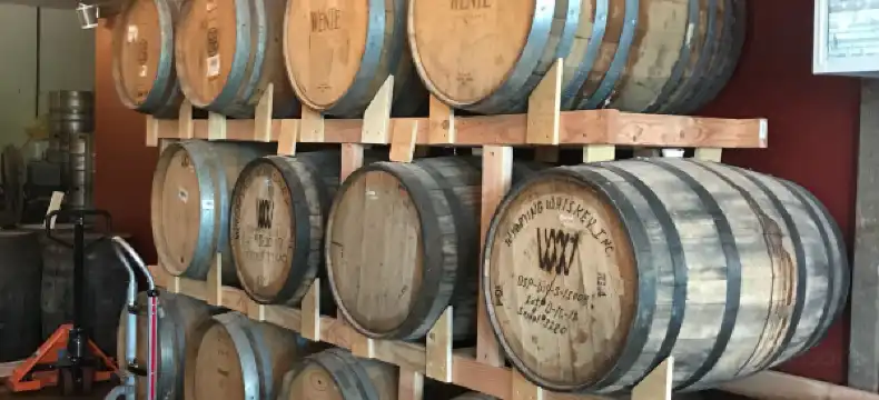 蒂頓瀑布酒店