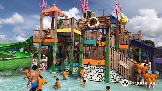 Paradise Cove Water Park