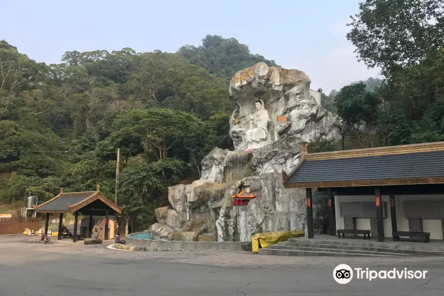 Sakyamuni Temple