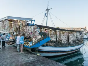 Port et marina de Mandraki