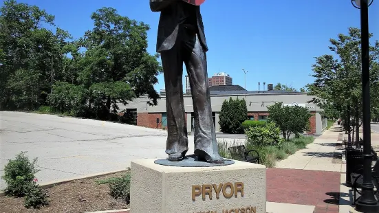 Richard Pryor statue by Preston Jackson