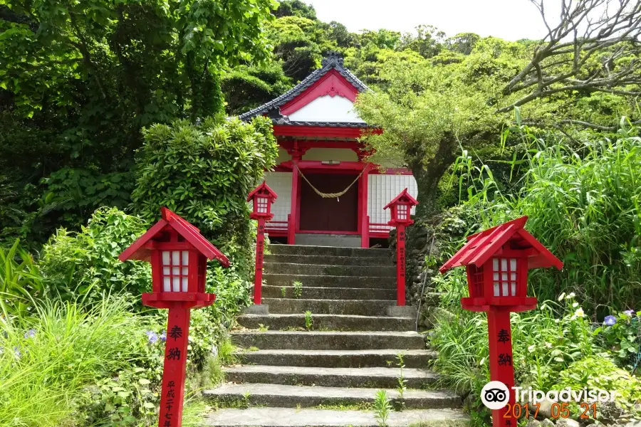 Urata Shrine