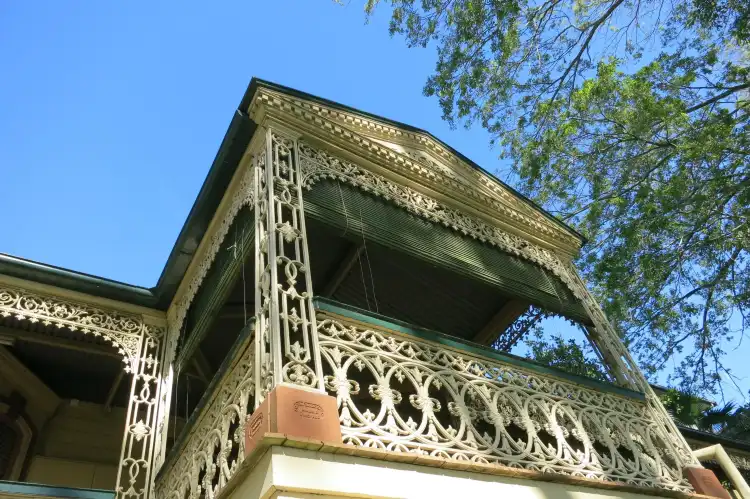 Hotels near Miegunyah House Museum