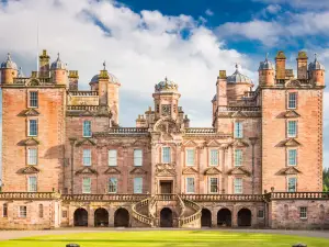 Drumlanrig Castle