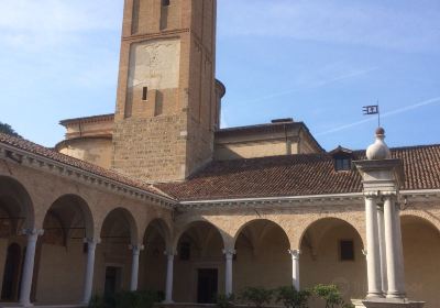 Abbazia di Praglia - Monastero Benedettino produzione e vendita prodotti monastici Praglia provincia di Padova Colli Euganei