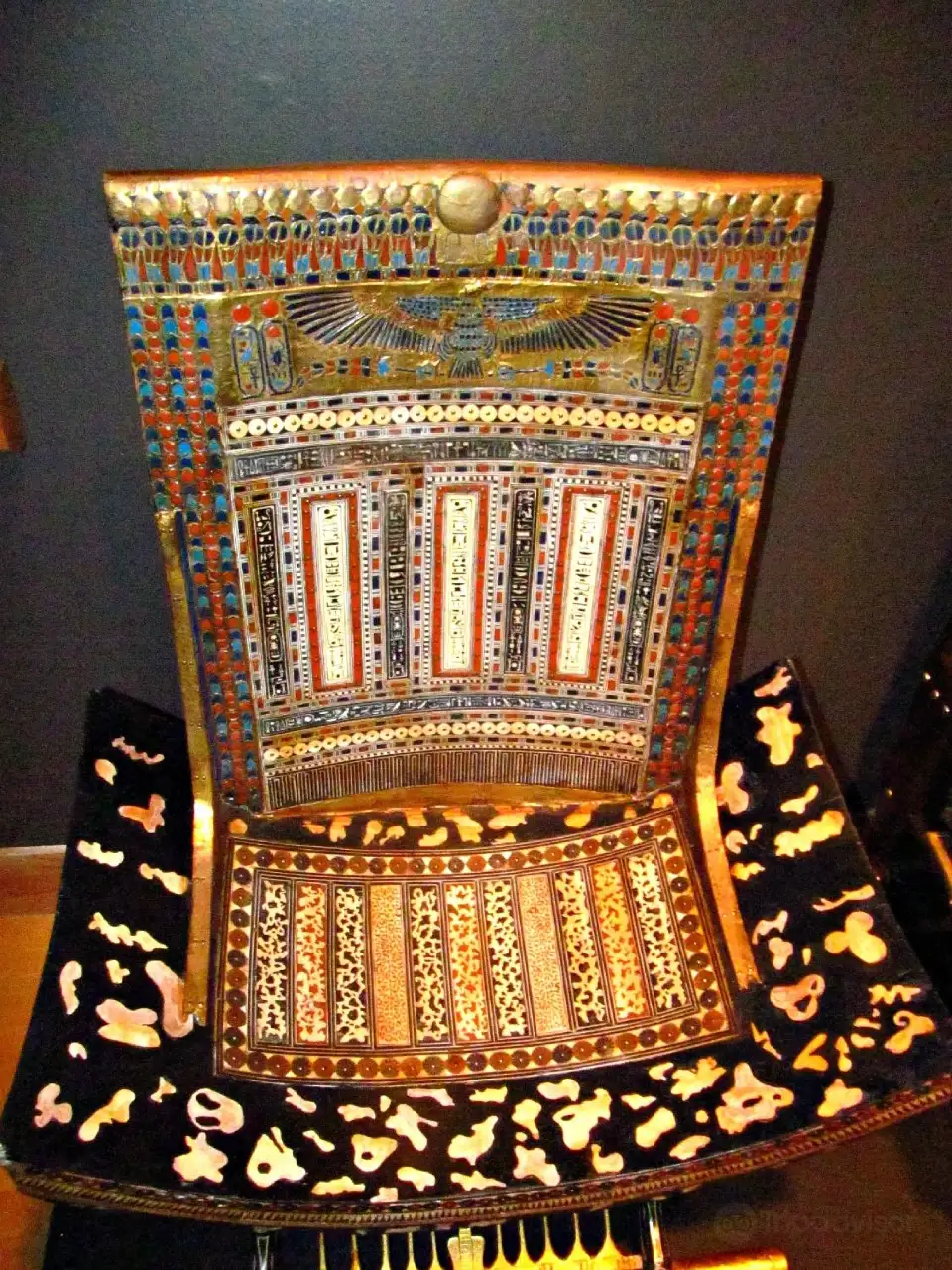 4_THEMUSEUM