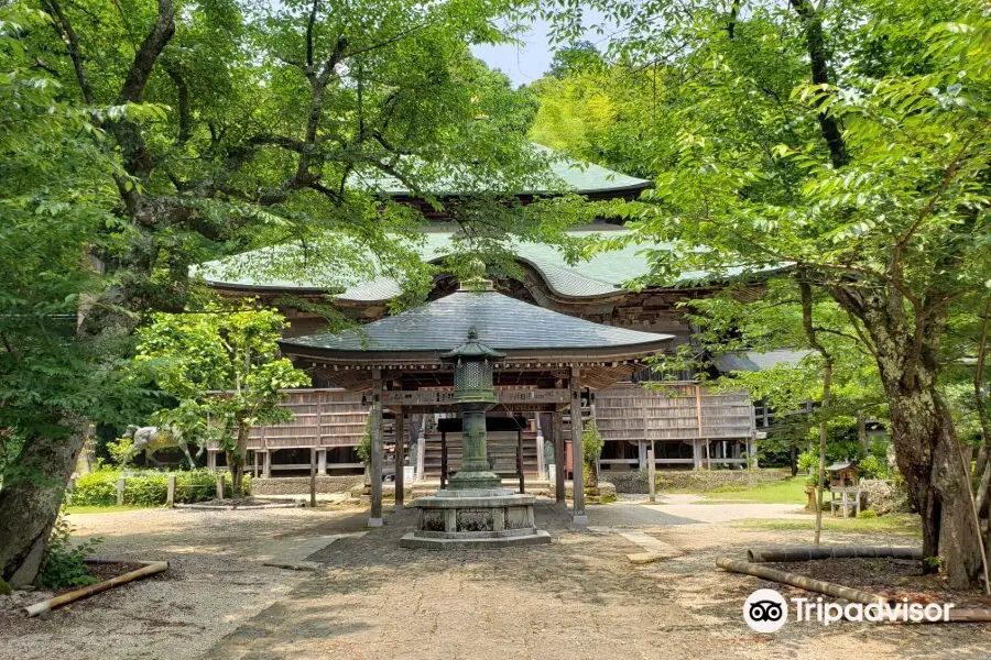 Matsunoodera Temple