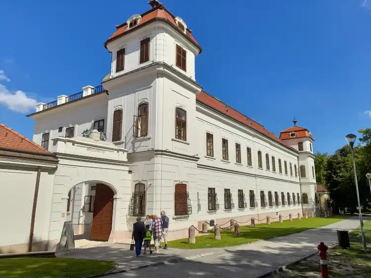 Hotels in Tata