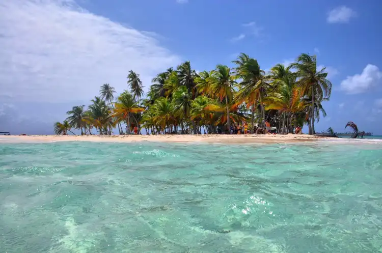 Các khách sạn gần Isla Pelicano