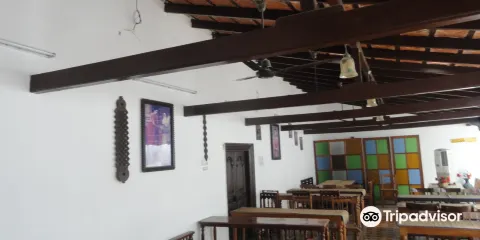 Kanchi Kudhil