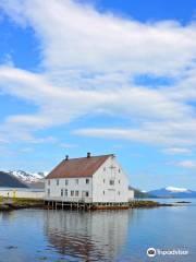 Jennestad Trading Post