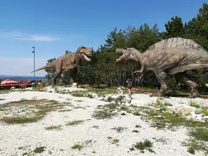 Dinosaur and Adventure Park Rezi