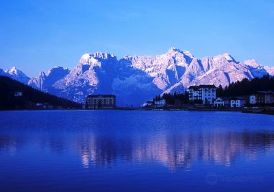 Lake Misurina