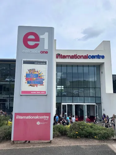 Hollinswood and Randlay