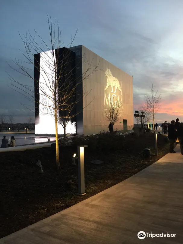 2_MGM National Harbor Heritage Collection