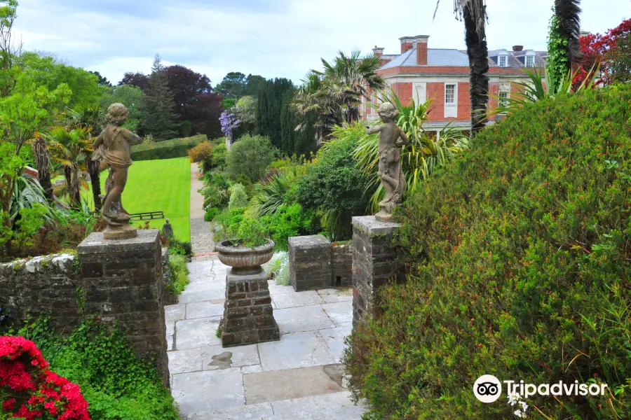 Tapeley Park Gardens