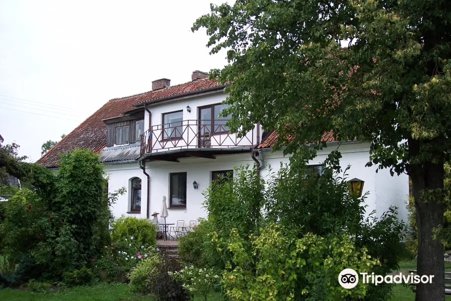 Private Museum Old German School Valdvinkel