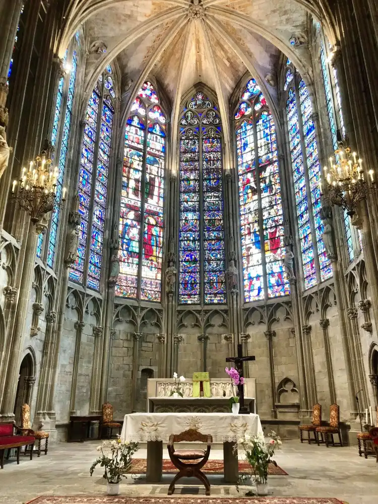 Hotels near Church of Saints Nazaire and Celse